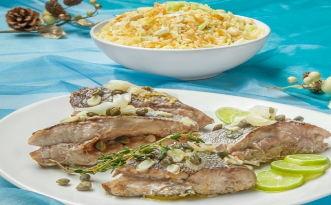 Medallones de cabrilla al horno con arroz a la antigua